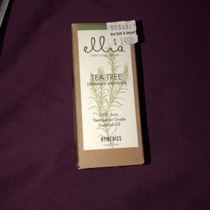 NWT Tea Tree therapeutic Essential Oil Ellia